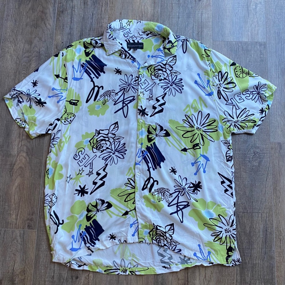 No Boundaries Mens XL Short Sleeve Graffiti Floral Rayon Button Down Shirt White